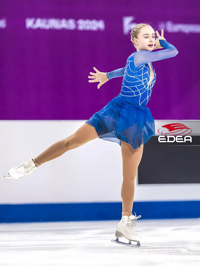 Ice Gallery Skates U.S.